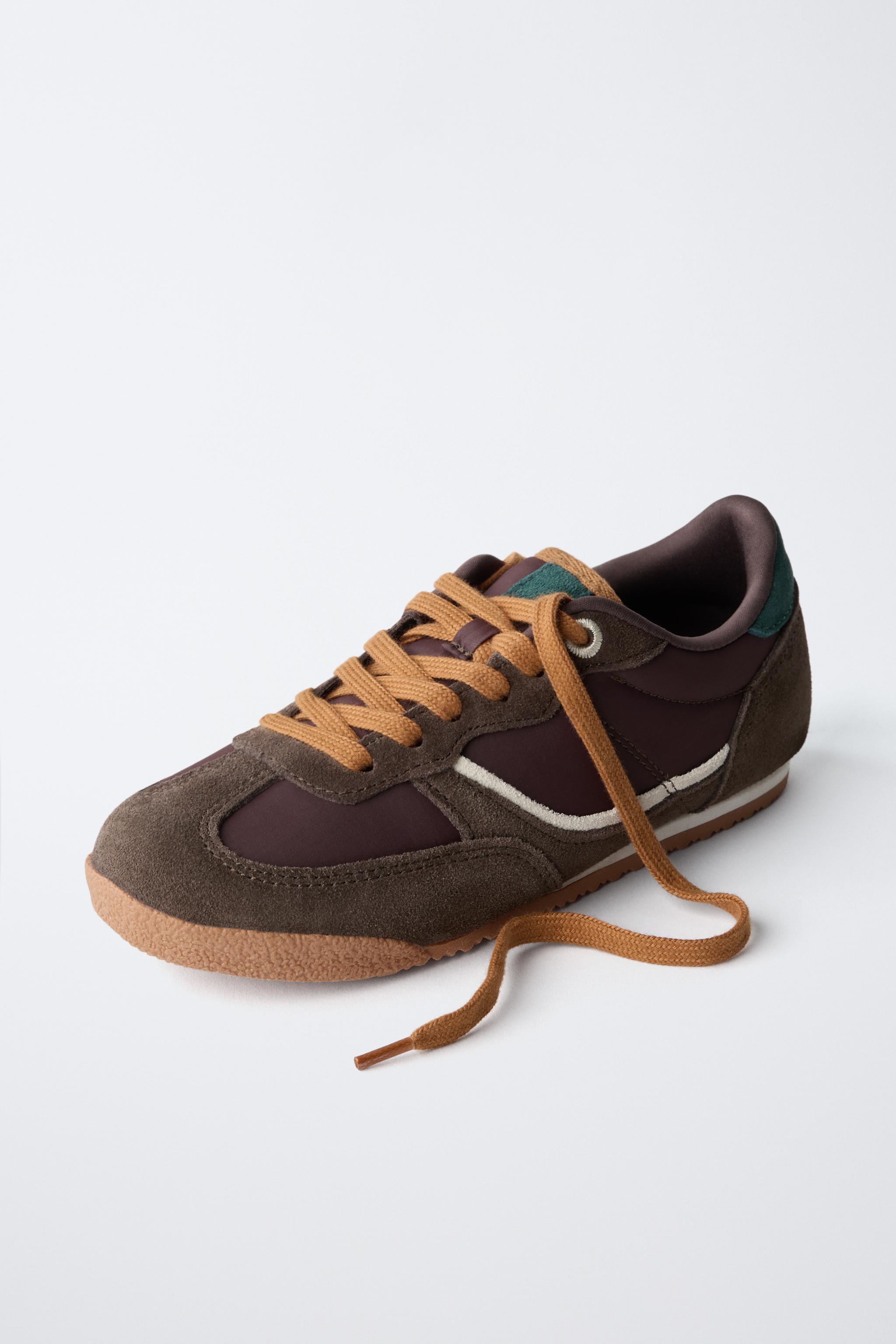 CONTRASTING ATHLETIC SNEAKERS